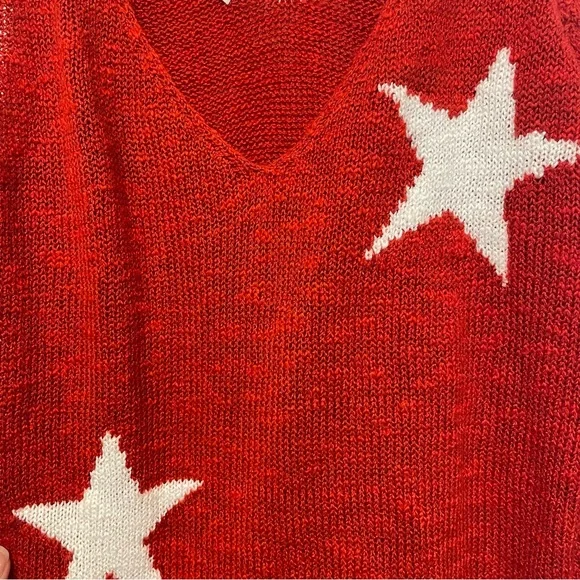Red knit tank with stars - Picture 3 of 4